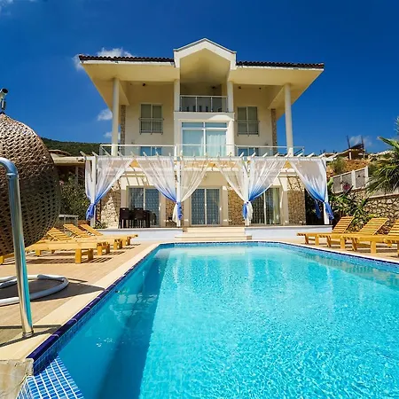 Dream Land - 4+1 Ozel Plajli Kiralik Villa *