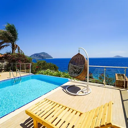 Dream Land - 4+1 Ozel Plajli Kiralik Villa Kalkan