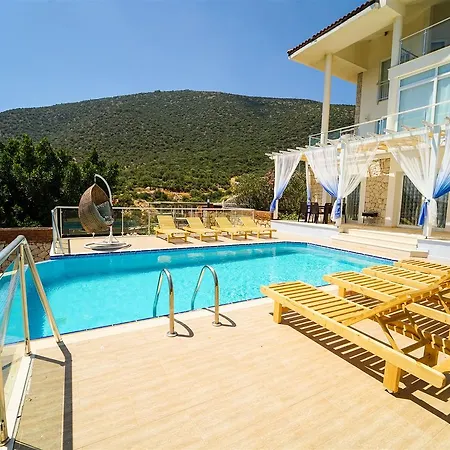 Dream Land - 4+1 Ozel Plajli Kiralik Villa Kalkan
